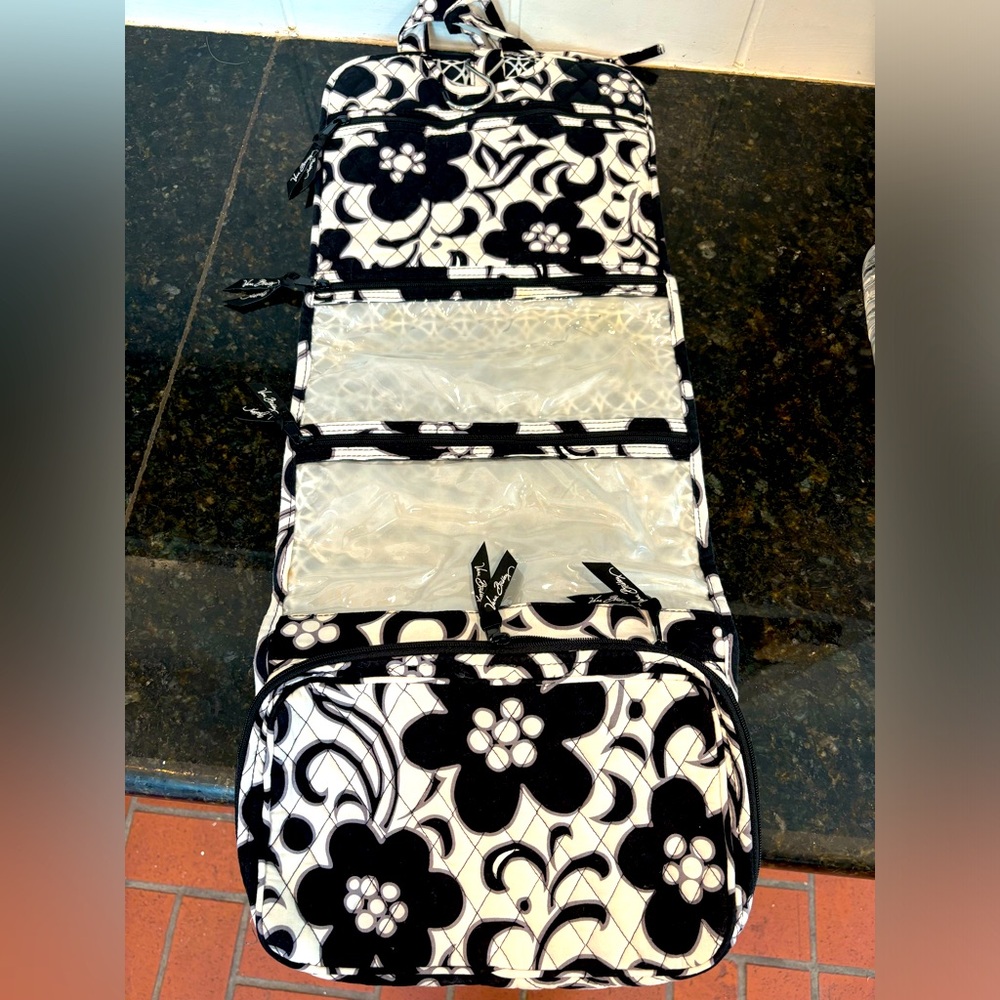 Verá Bradley Travel organizer